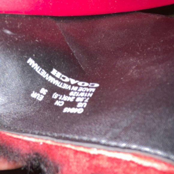 COACH KLIE SLIDE PLUSH SHEARLING TIE-DYED SANDALS in RASPBERRY BLACK SIZE 7.5 - Picture 3 of 4